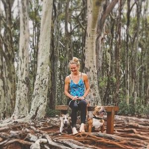 Meet your Posher, Zelia